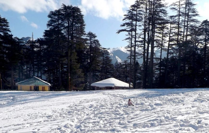 Exclusive Winter Group Tour to Kashmir – 6 Nights, 7 Days for 16 People