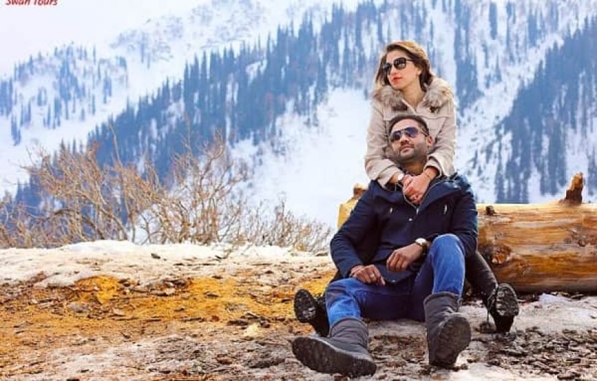 Kashmir Winter Honeymoon Special For Newly Married Couples Package